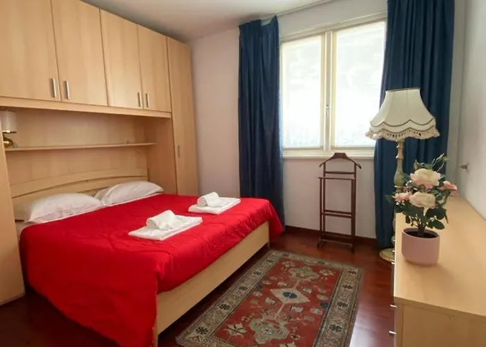 The Little Eagle - With Terrace Apartament *