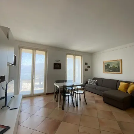 The Little Eagle - With Terrace Argegno